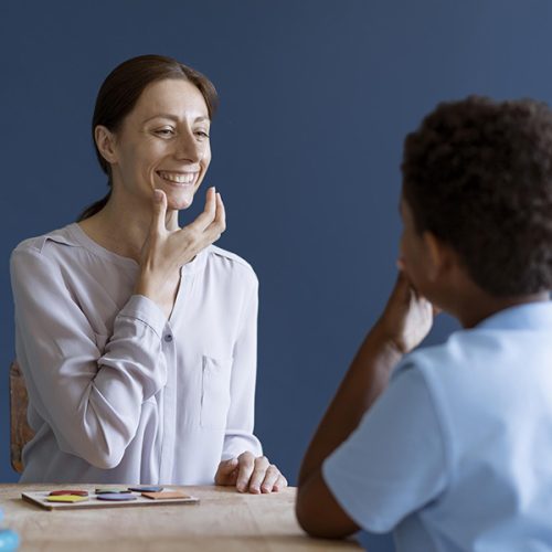 Fonoaudiólogos atuam para restabelecer as funções orofaciais
