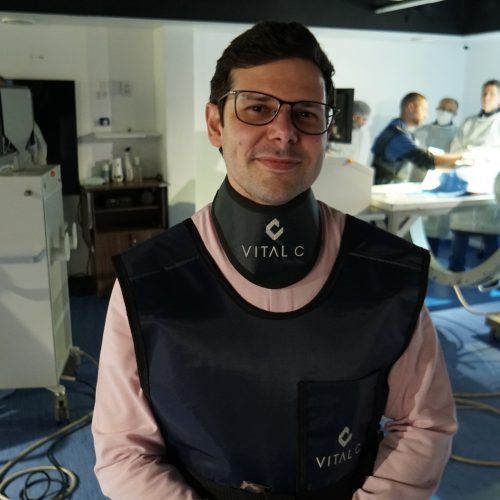 Referência em dor crônica, neurocirurgião transforma a vida de pacientes no Brasil