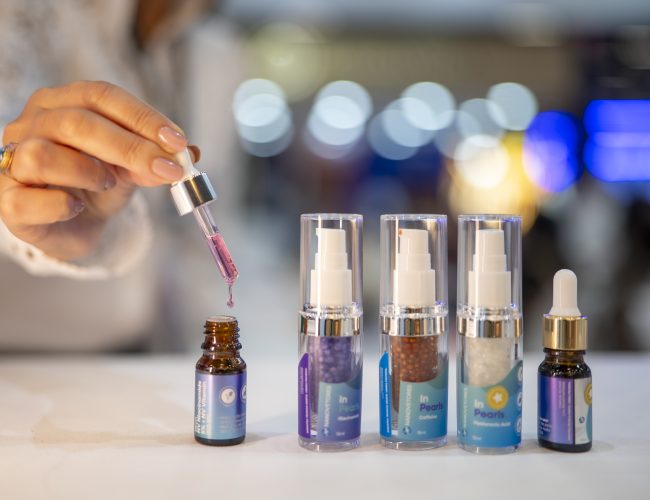 Beleza sem sofrimento: setor cosmético investe em produtos que reproduzem efeitos do botox e até do jejum intermitente