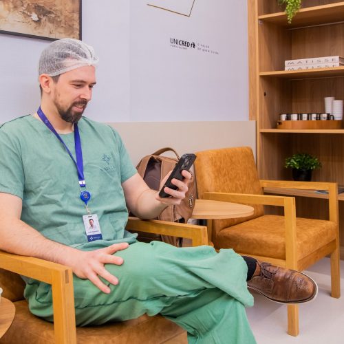Médicos da Santa Casa ganham novo espaço de convivência no Hospital Dom Vicente Scherer