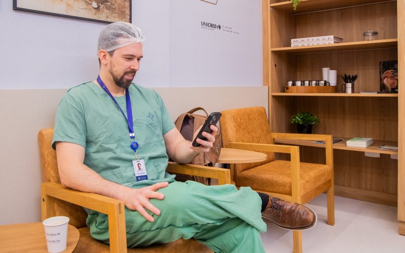 Médicos da Santa Casa ganham novo espaço de convivência no Hospital Dom Vicente Scherer